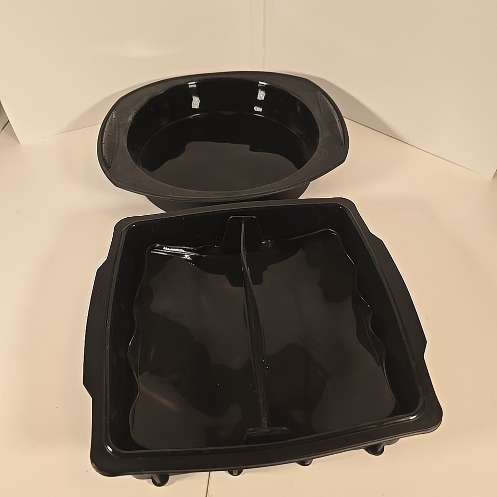 NuWave Silicone Bakeware Baking Set 8x8 Pan Divider Ring & 9" Round Baking Dish‎